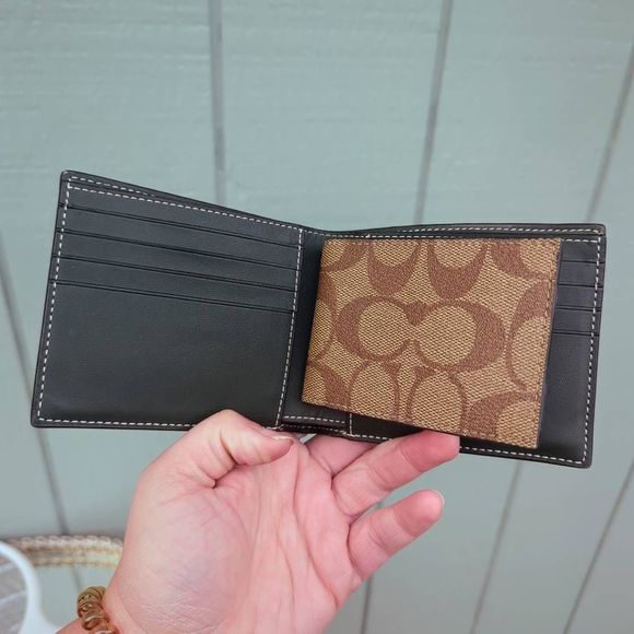 Coach 3 In 1 Wallet In Signature Canvas With Varsity Motif - Picture 4 of 7